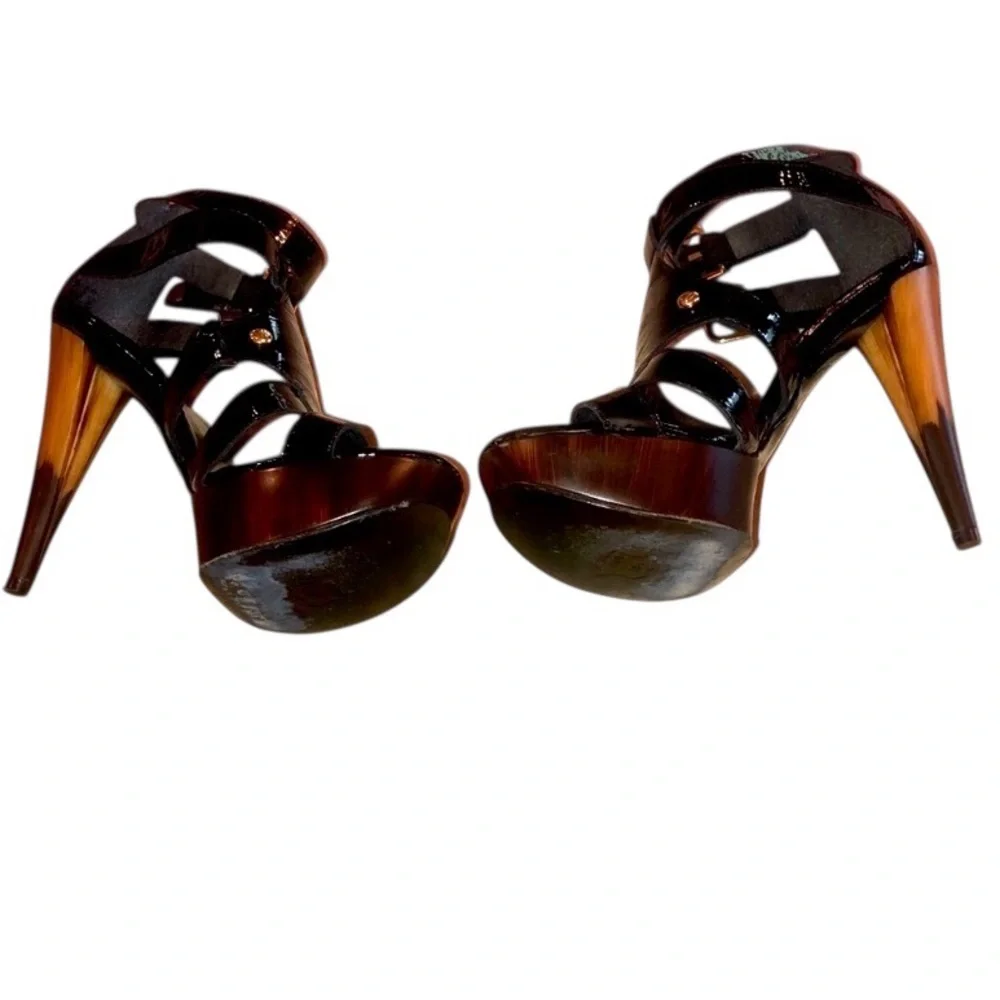 Stuart Weitzman Patent Leather Platform Sandals